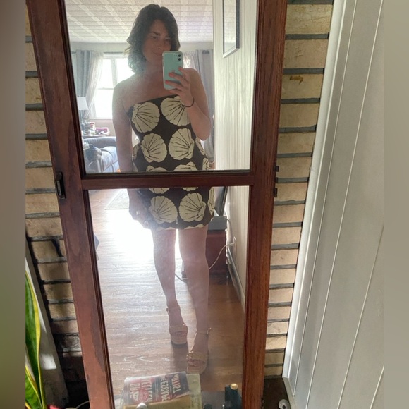 Meet your Posher, Jennifer - Picture 5 of 5